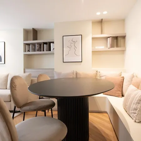 Apartment Louvre Saint Honore *