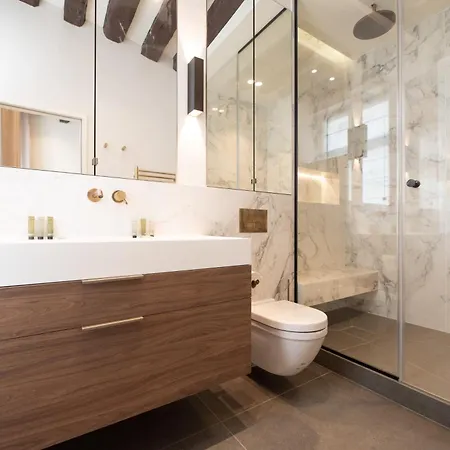 Apartment Louvre Saint Honore Paris